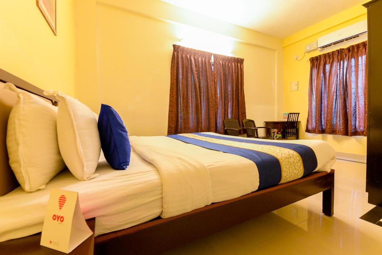 Oyo 8273 Diamond Inn Kochi Εξωτερικό φωτογραφία